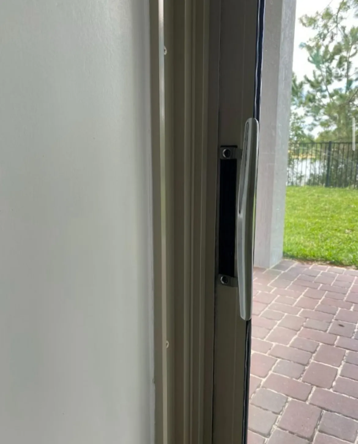 Stuckdoor sliding glass door repairs